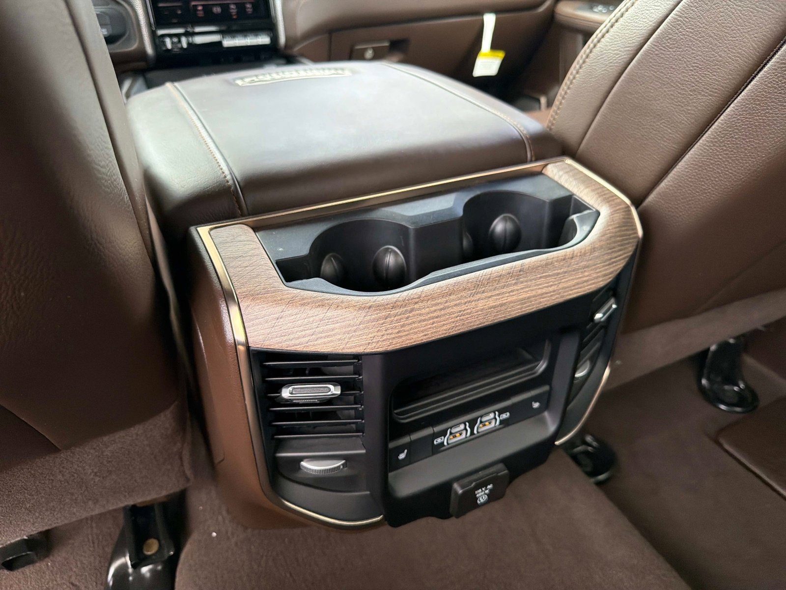 Used 2025 RAM 3500 Longhorn AWD/4WD image 34