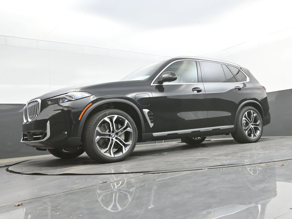 New 2026 BMW X5 xDrive50e w/ Premium Package AWD/4WD image 48