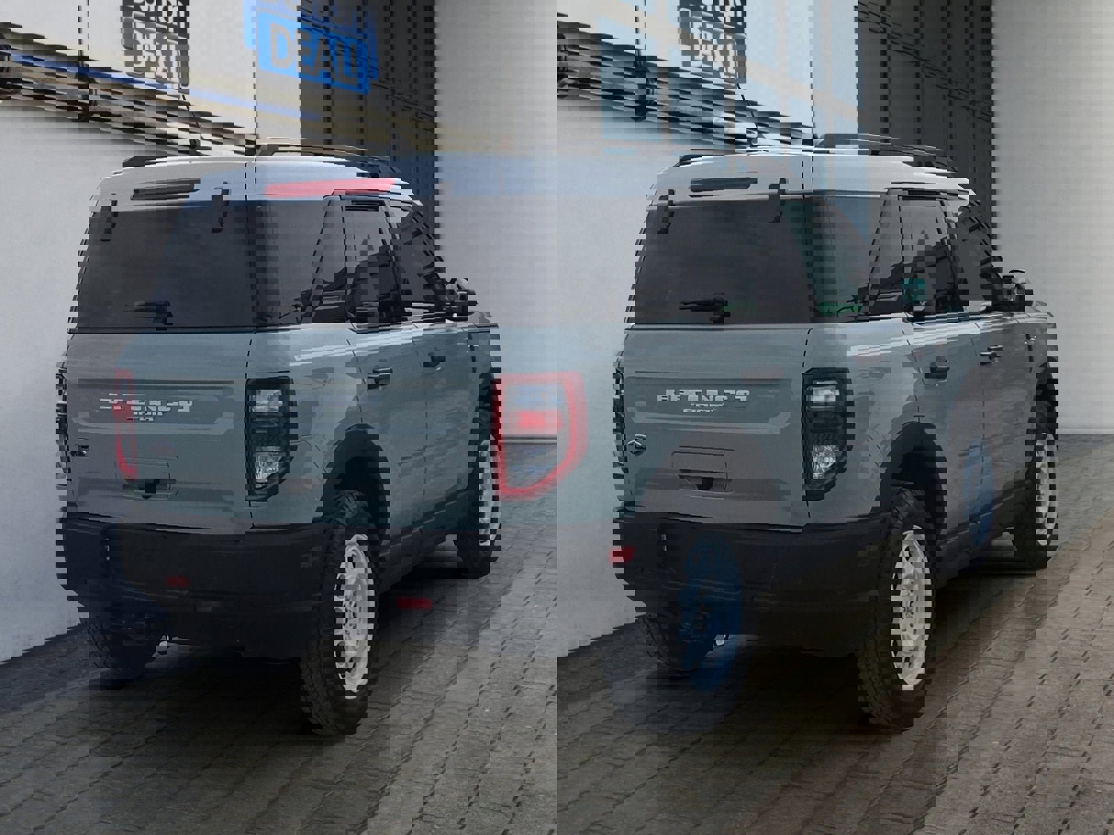 Certified 2024 Ford Bronco Sport Heritage w/ Heritage Convenience Package image 3