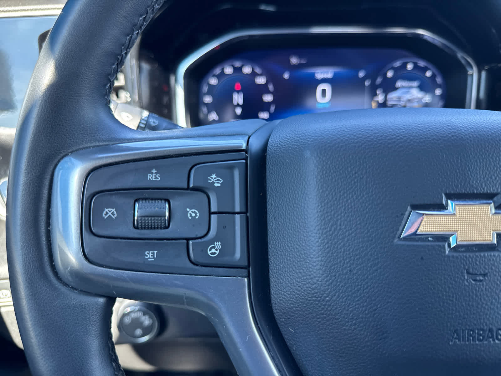 Used 2023 Chevrolet Silverado 1500 LT image 20