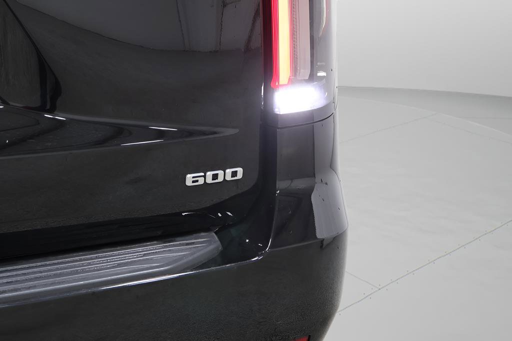 Used 2023 Cadillac Escalade Sport w/ Touring Package image 40