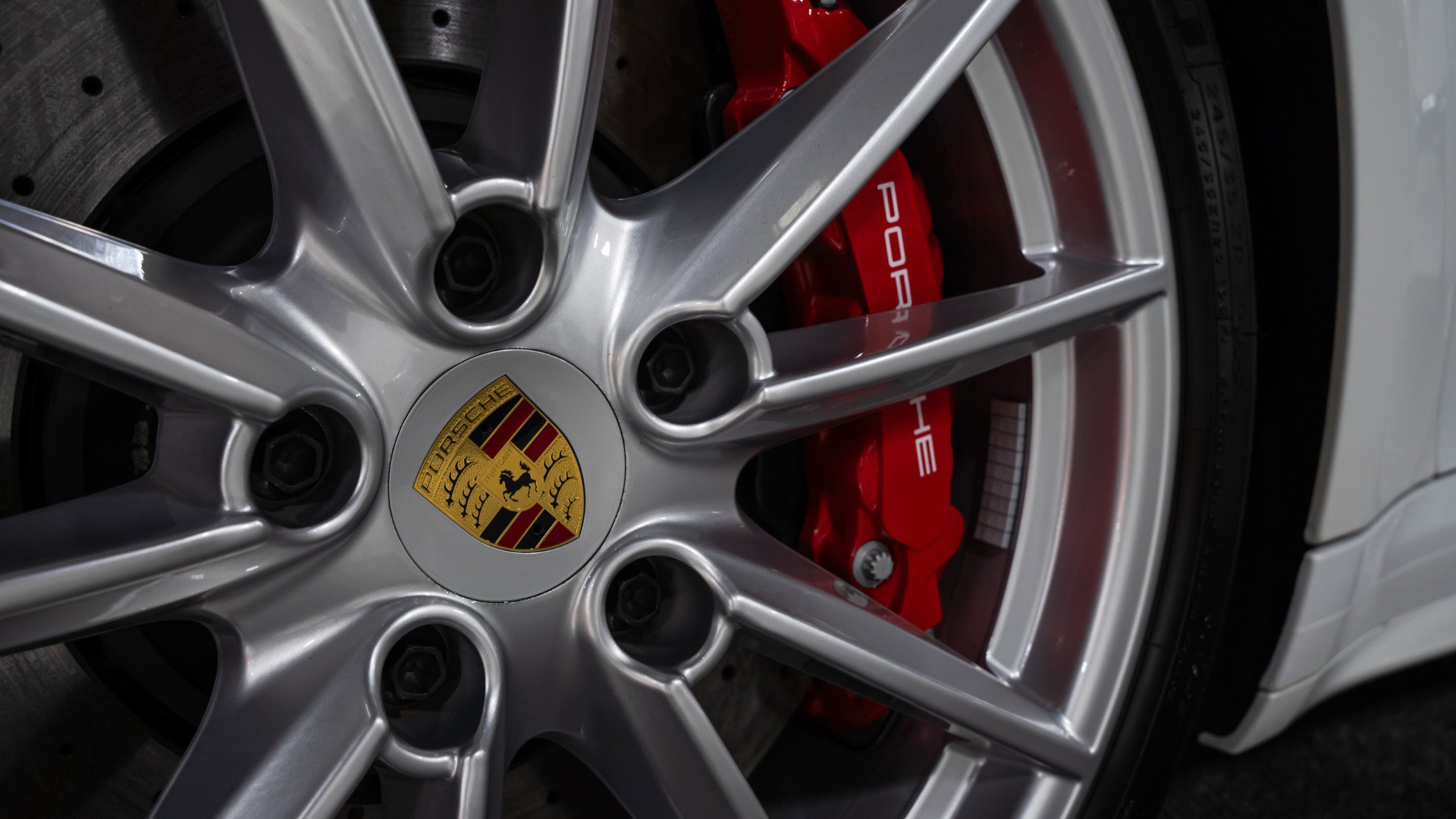 Used 2024 Porsche 911 Targa 4 GTS image 29