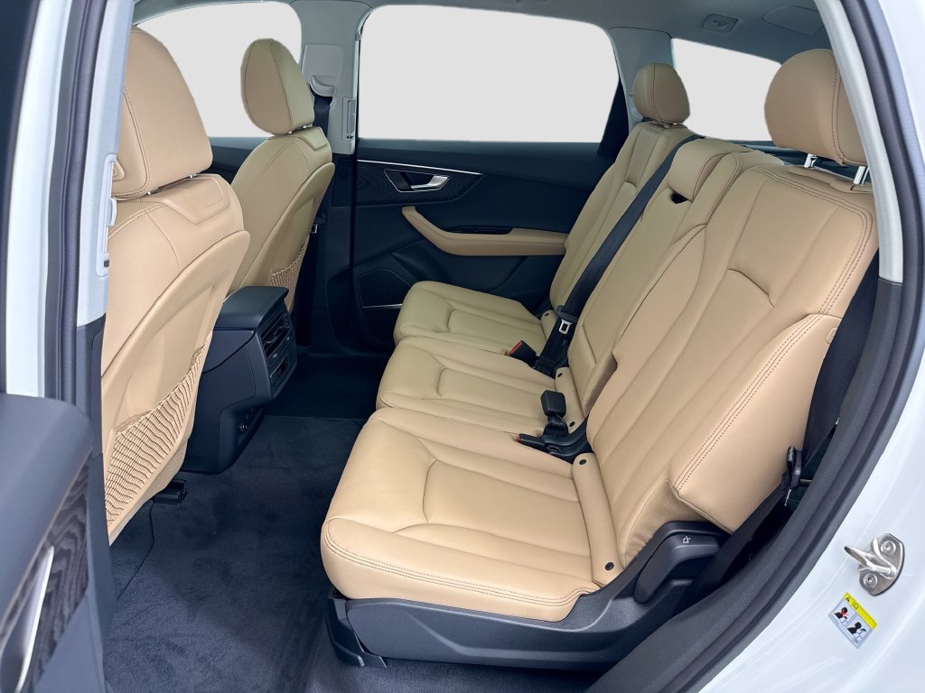 New 2026 Audi Q7 2.0T Premium Plus AWD/4WD image 20