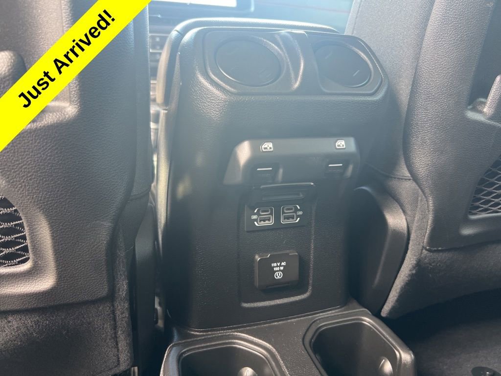 Used 2024 Jeep Wrangler Unlimited Rubicon image 24