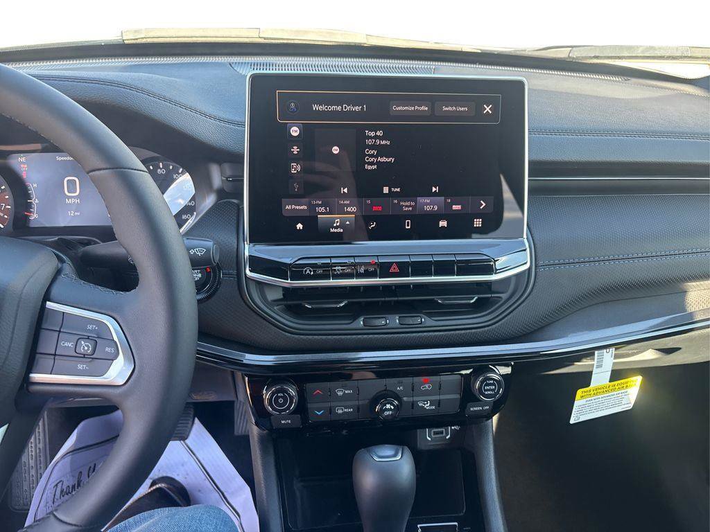 New 2026 Jeep Compass Latitude AWD/4WD image 16