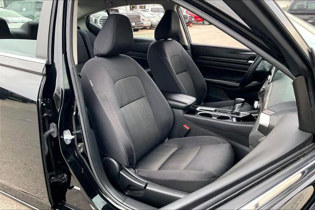 Certified 2024 Nissan Altima 2.5 SV image 9