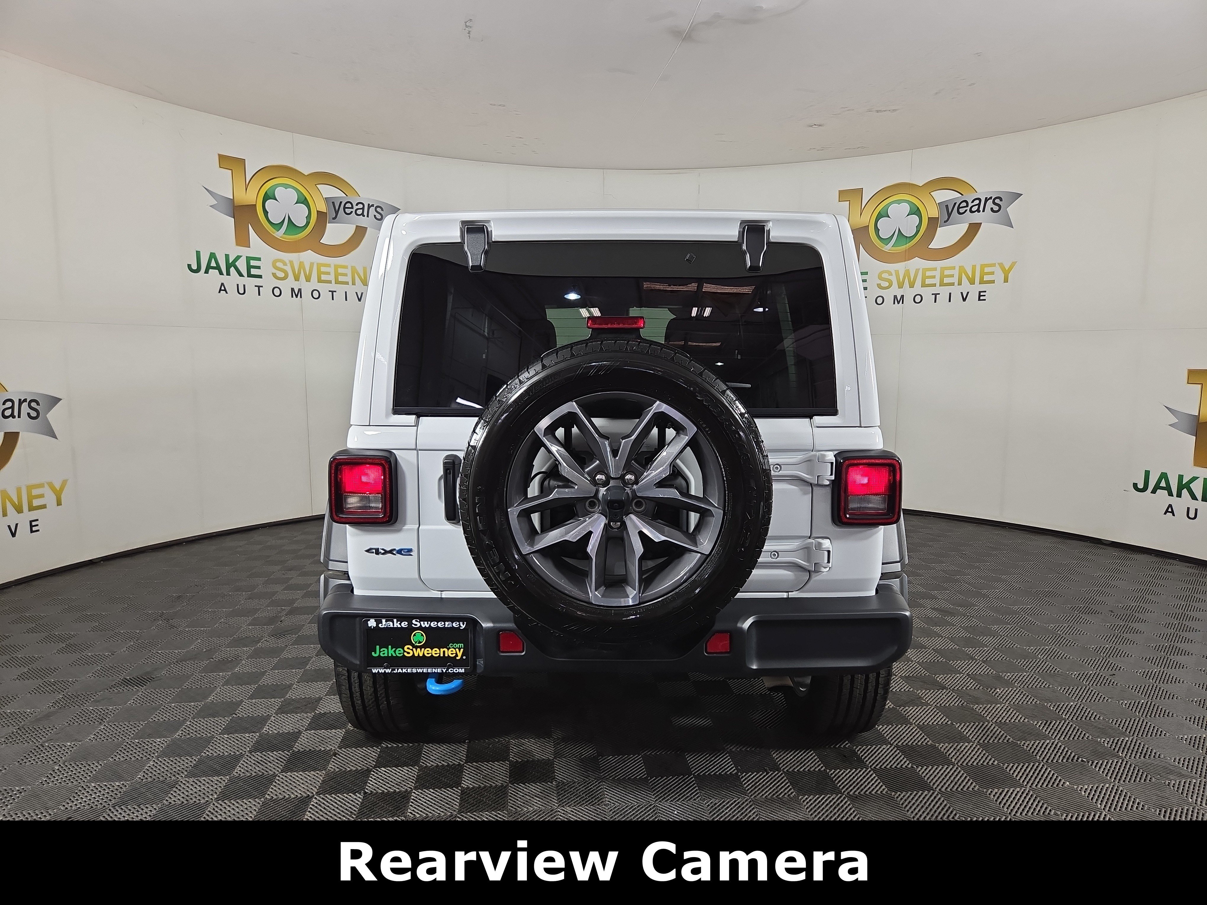 Certified 2024 Jeep Wrangler Unlimited w/ Convenience Group AWD/4WD image 9