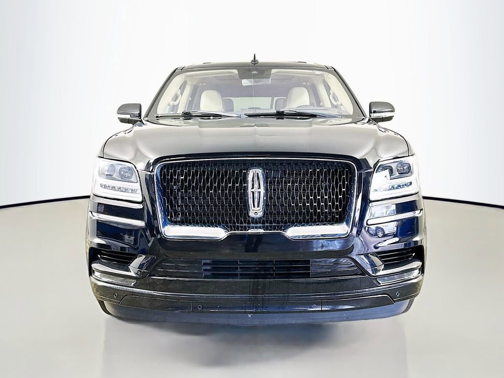 Used 2020 Lincoln Navigator Reserve w/ Equipment Group 208A Reserve image 2