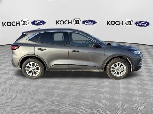 Used 2023 Ford Escape Active image 8