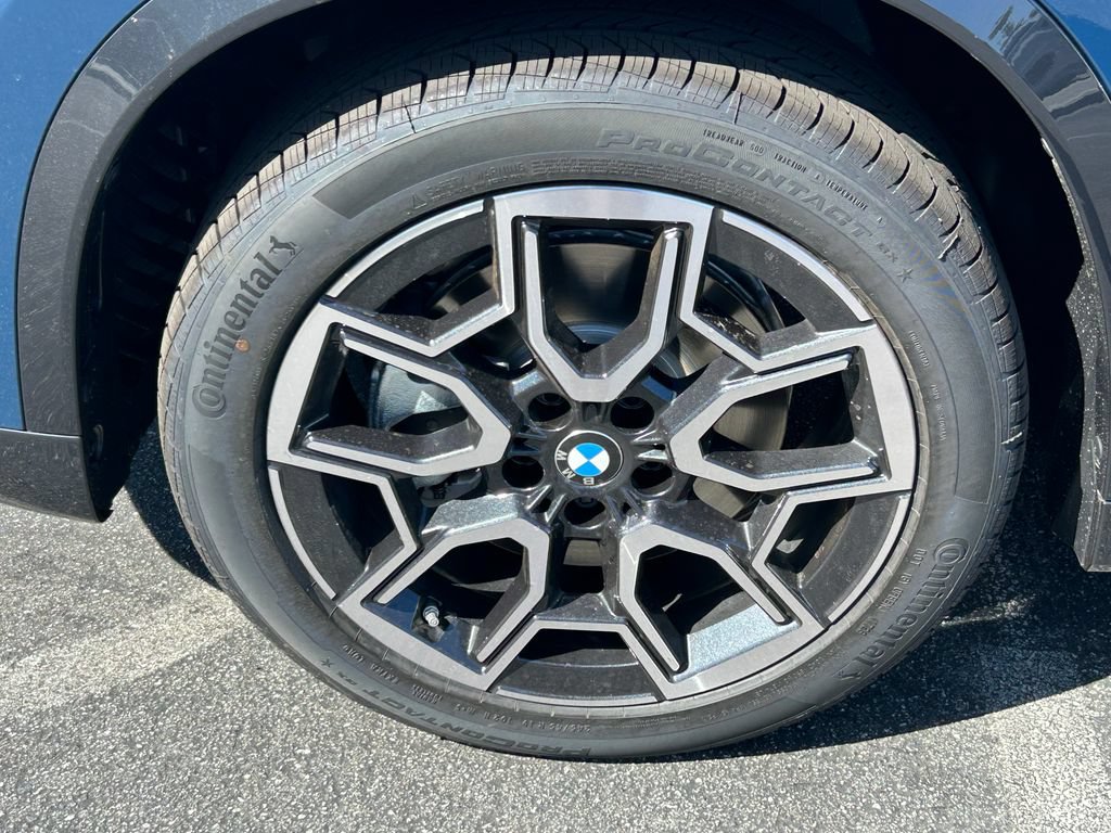 New 2026 BMW X1 xDrive28i w/ Convenience Package AWD/4WD image 9