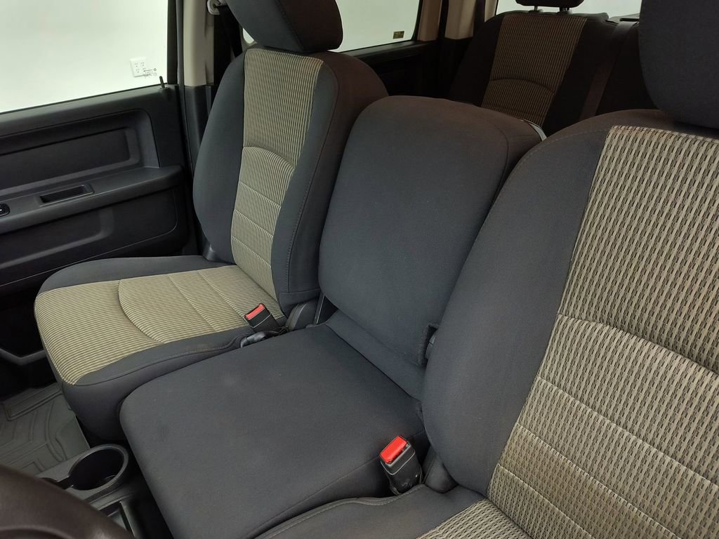 Used 2012 RAM 2500 ST w/ Chrome Appearance Group image 26