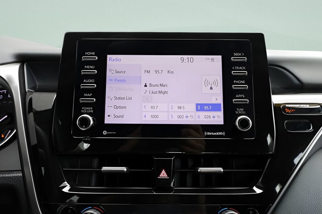 Certified 2023 Toyota Camry LE FWD image 34