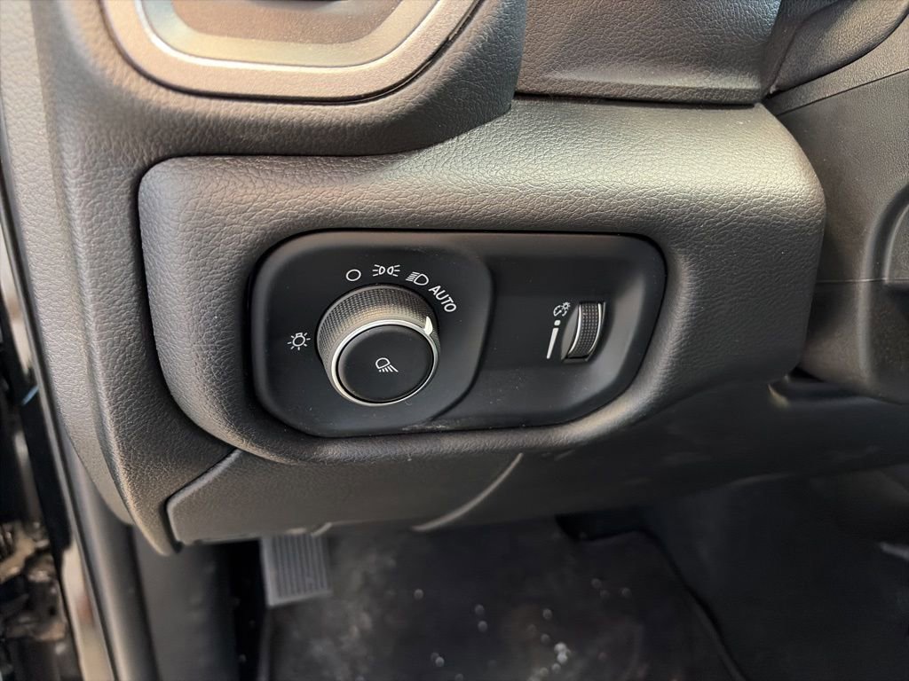 Used 2024 RAM 3500 Tradesman w/ Towing Technology Group image 37