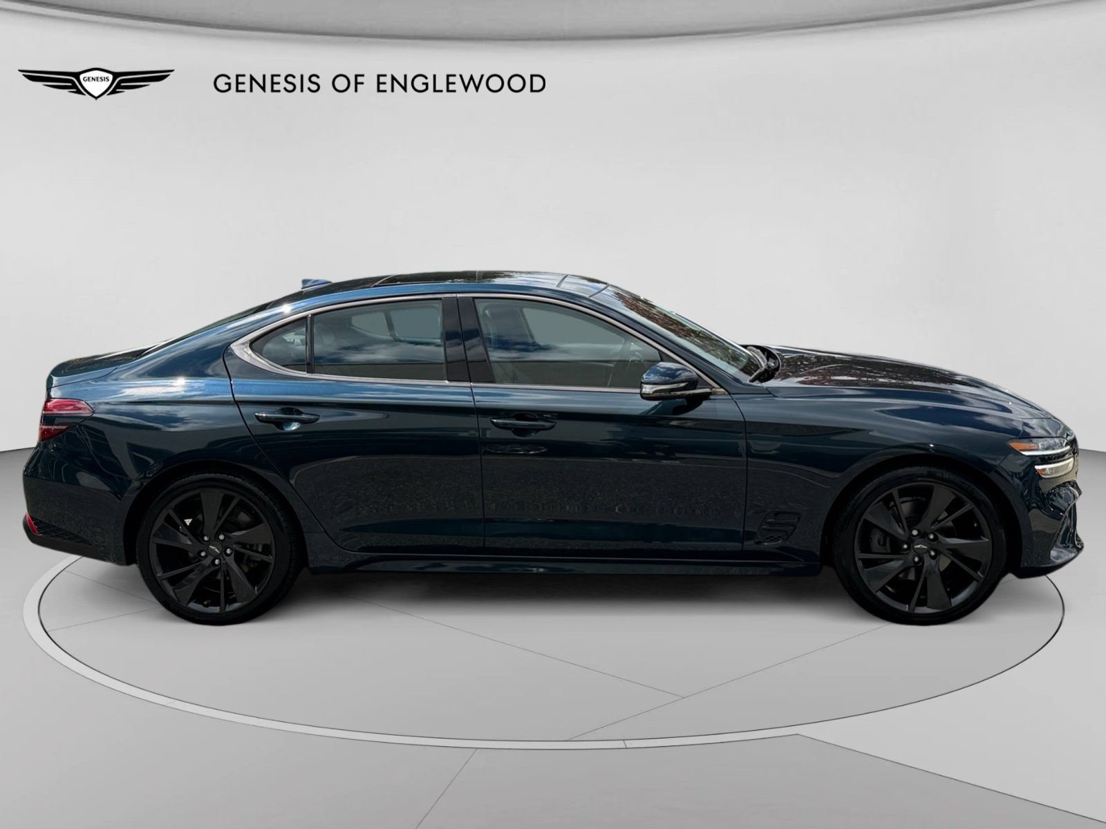 Used 2023 Genesis G70 2.0T w/ Sport Prestige Package AWD/4WD image 8