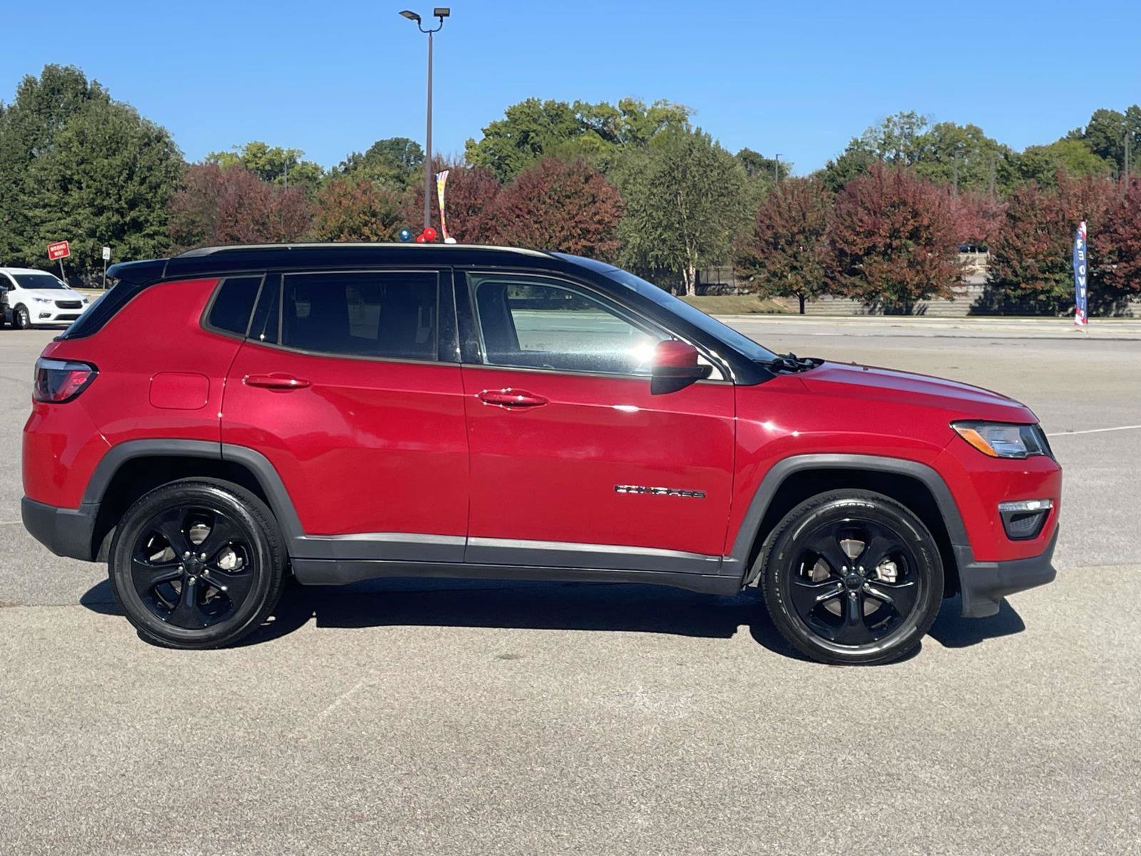 Used 2021 Jeep Compass Latitude AWD/4WD image 35