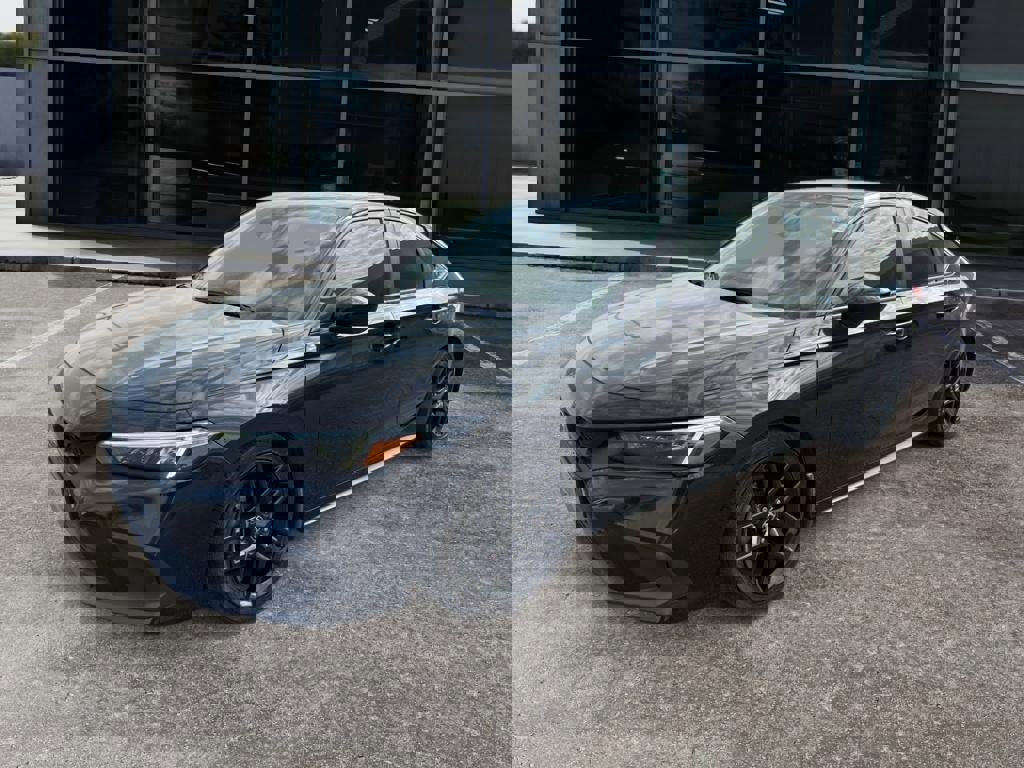 Used 2023 Honda Civic Sport image 3