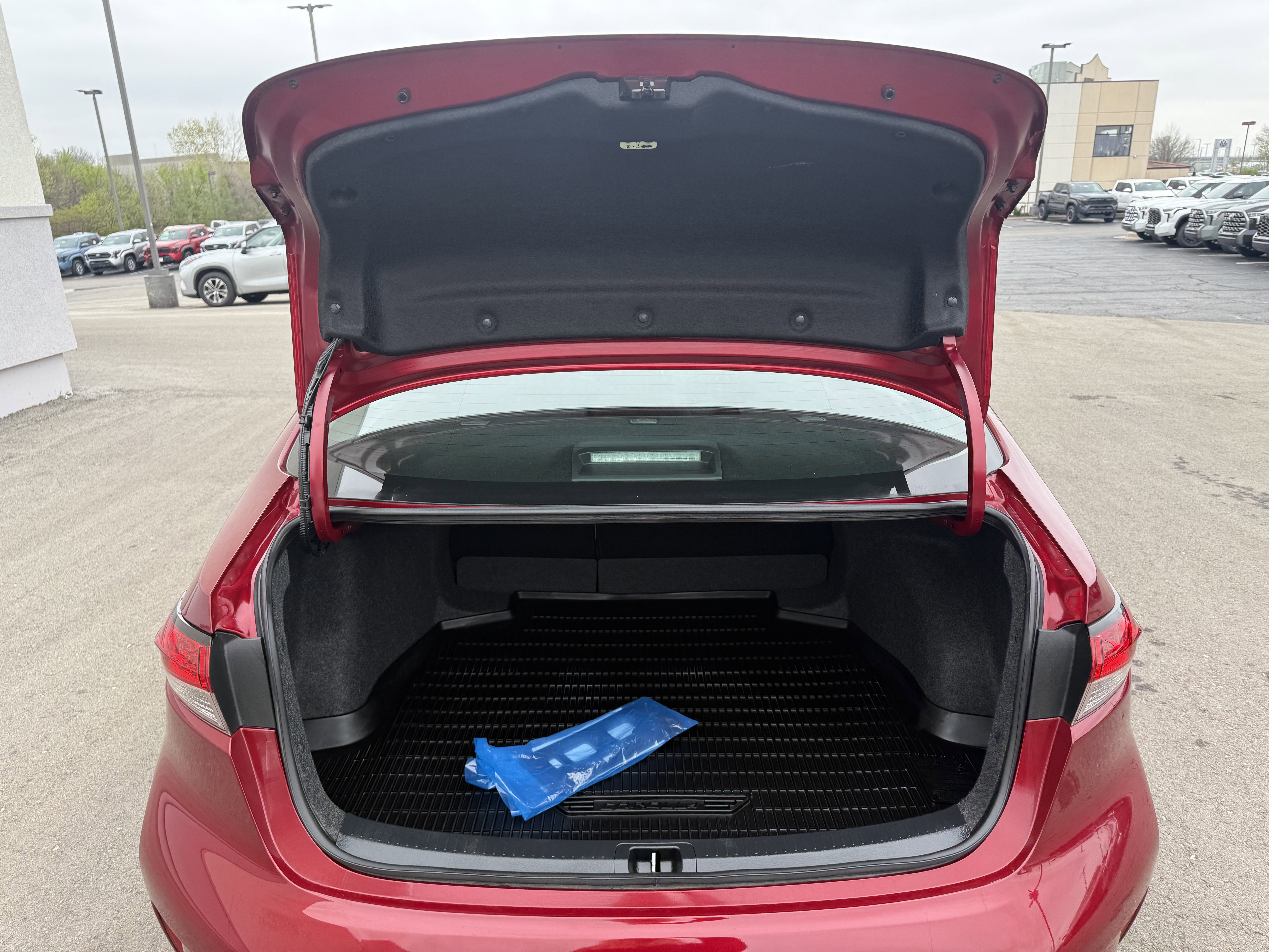 Certified 2025 Toyota Corolla LE w/ Convenience Package image 20