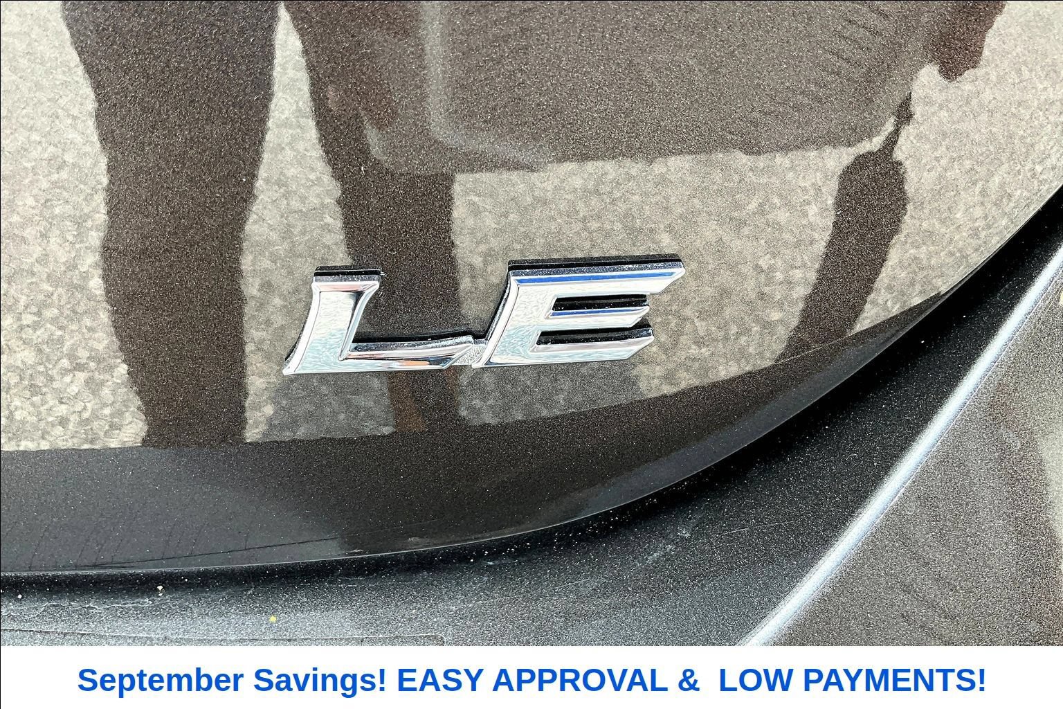 Used 2019 Toyota Camry LE FWD image 23