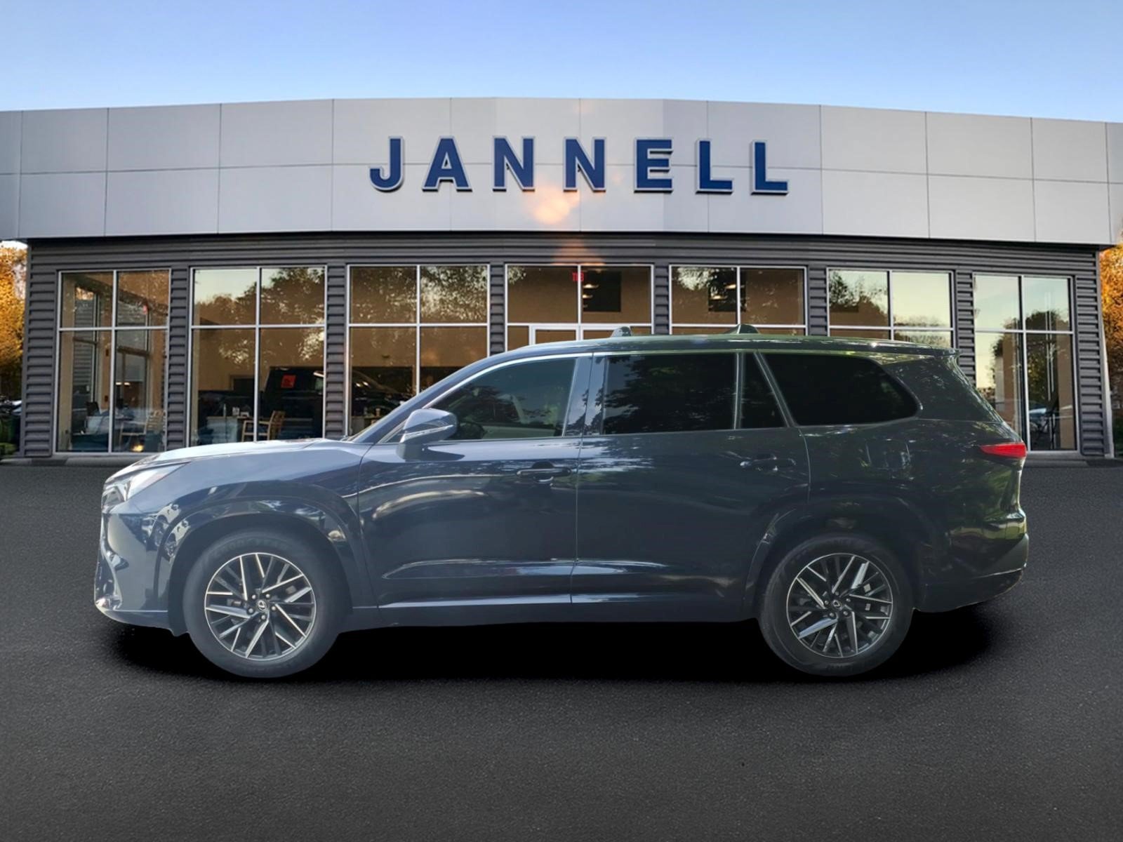 Used 2025 Lexus TX 350 AWD image 8