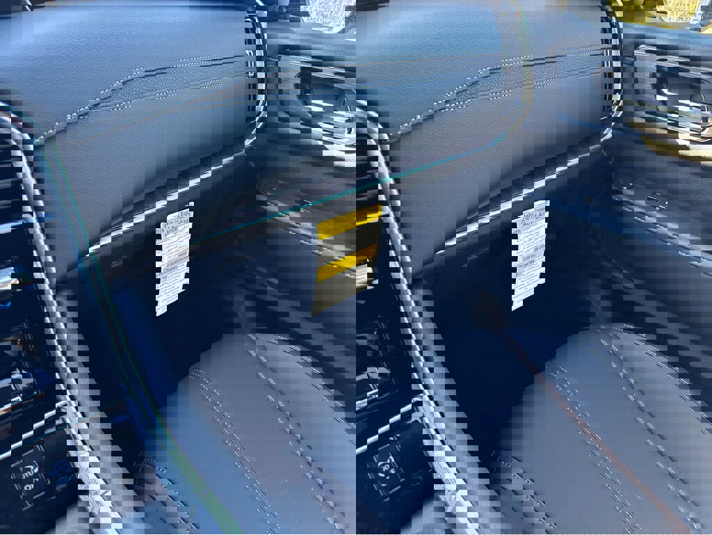 New 2026 Nissan Armada SL image 23