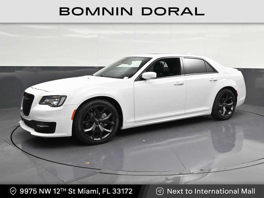 Used 2023 Chrysler 300 S w/ Comfort Group RWD video 1