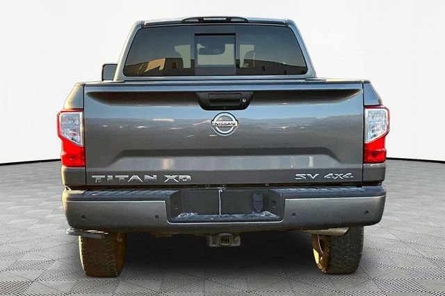 Used 2021 Nissan Titan SV w/ SV Convenience Package image 6