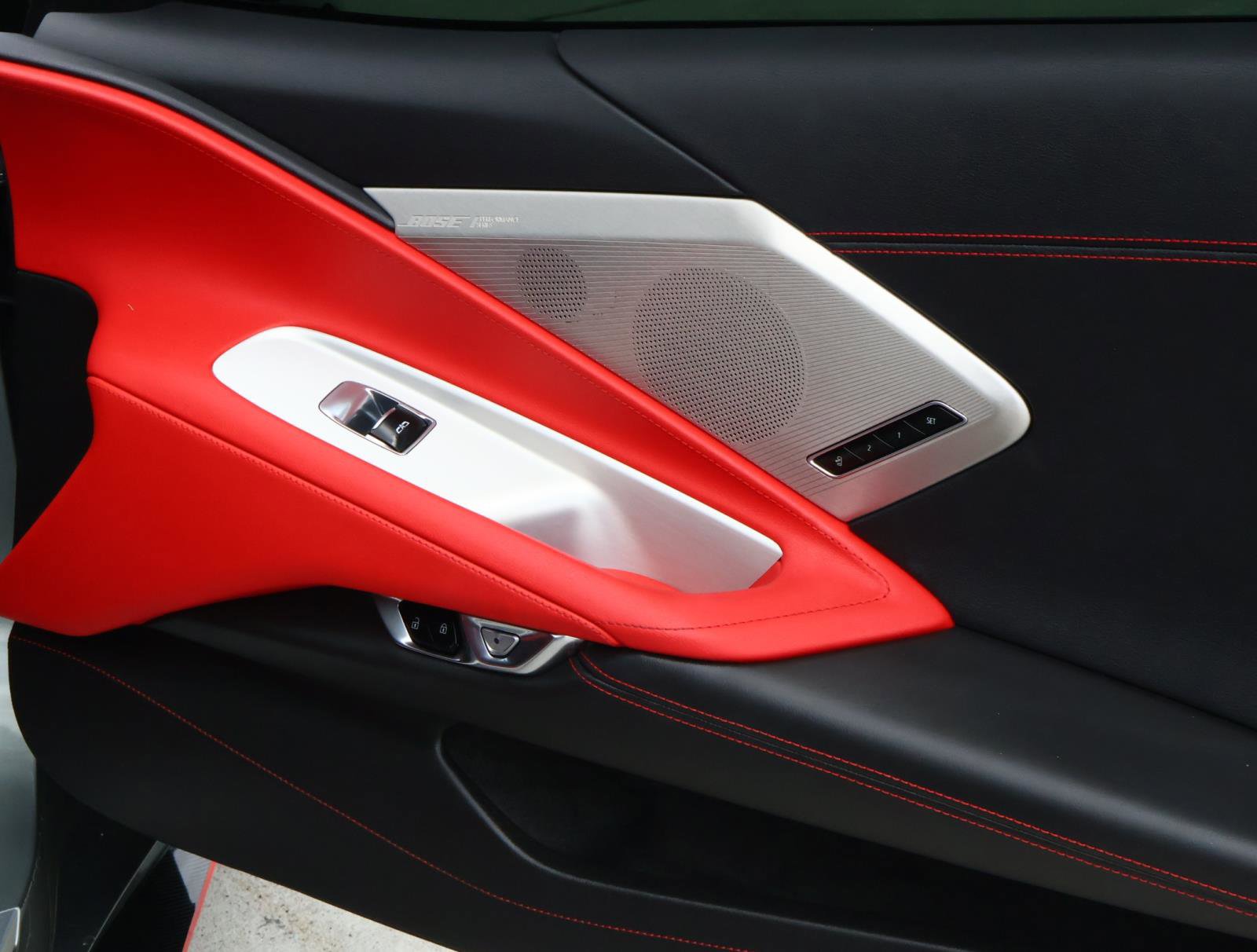 Used 2023 Chevrolet Corvette Stingray Preferred Conv w/ Z51 Performance Package RWD image 16