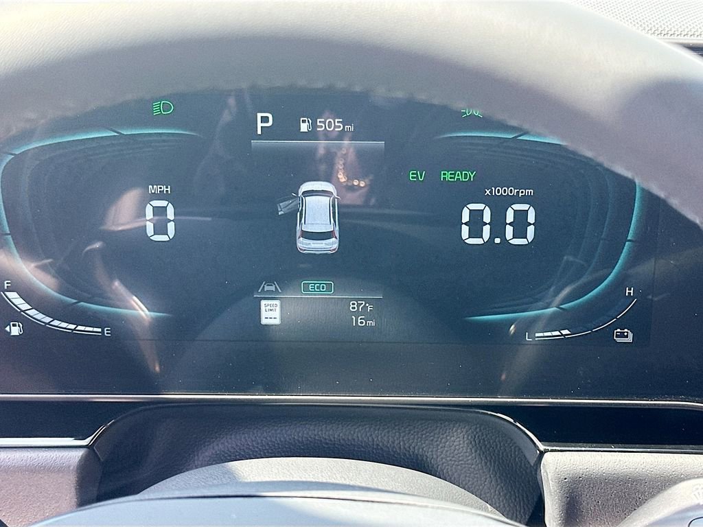 New 2026 Kia Niro EX FWD image 12
