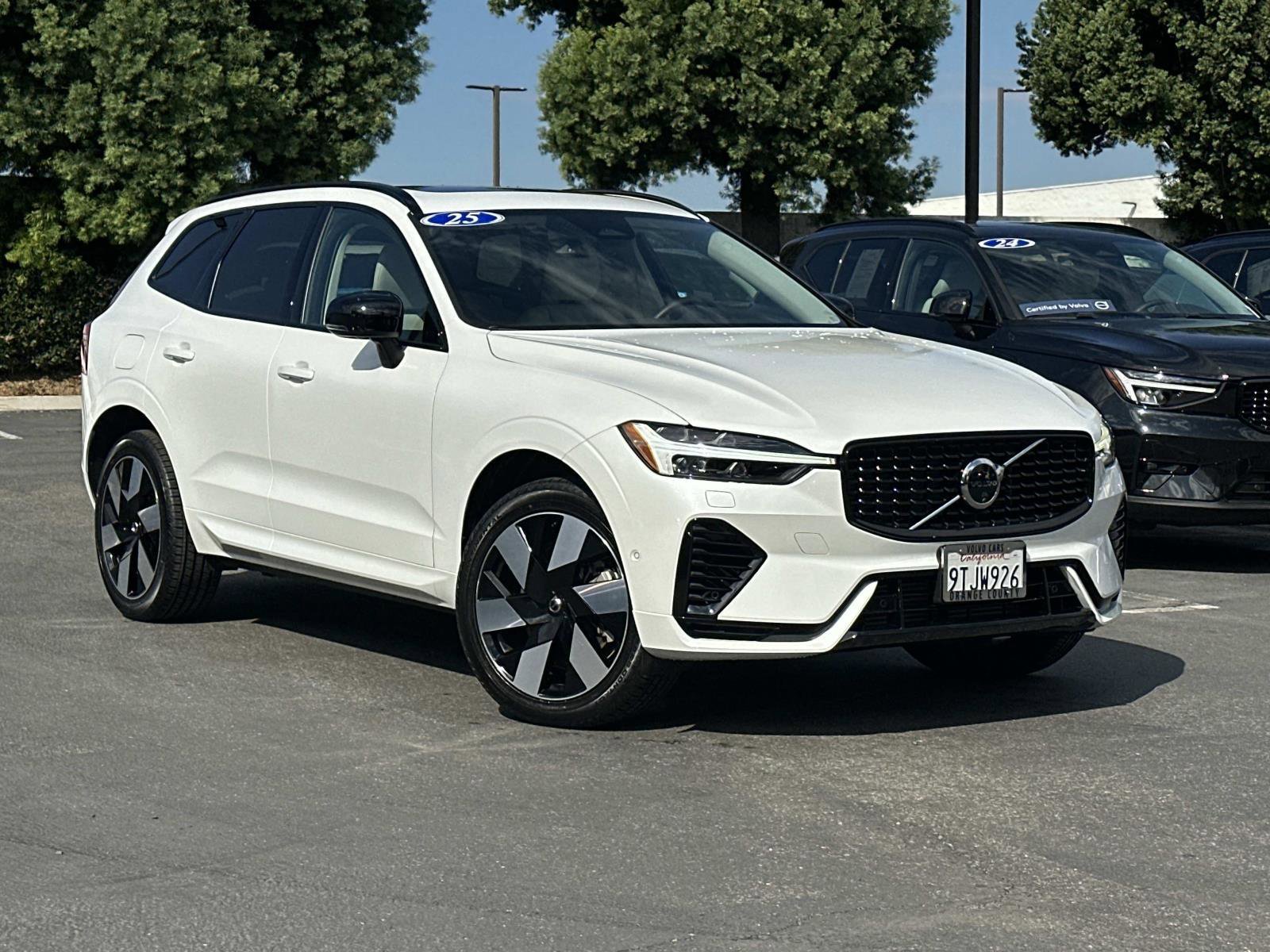 Certified 2025 Volvo XC60 T8 Plus w/ Protection Package Premier video 1