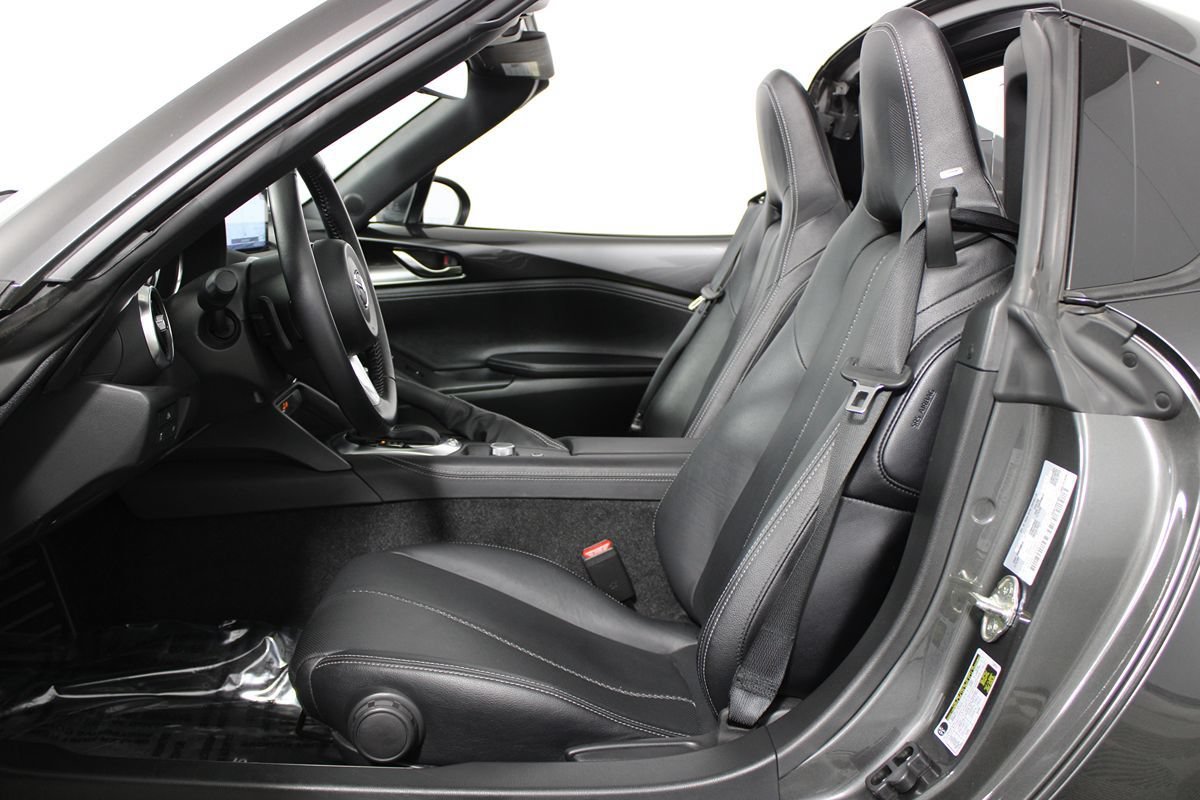 Used 2024 MAZDA MX-5 Miata RF Grand Touring RWD image 15