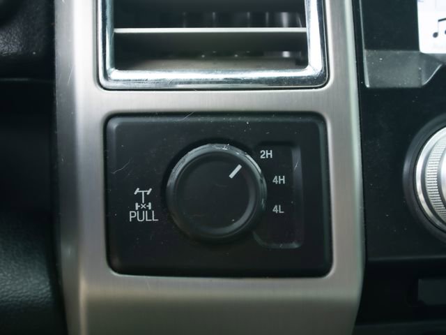 Used 2017 Ford F250 Platinum w/ FX4 Off-Road Package AWD/4WD image 10