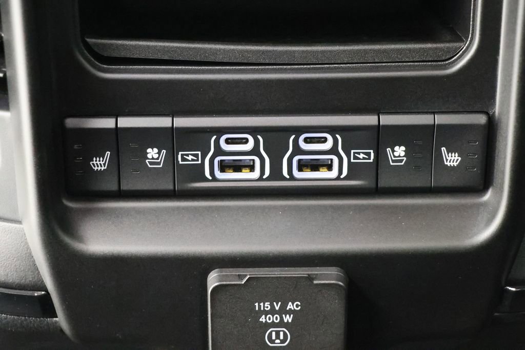 Used 2023 RAM 1500 Limited w/ Body Color Bumper Group AWD/4WD image 16