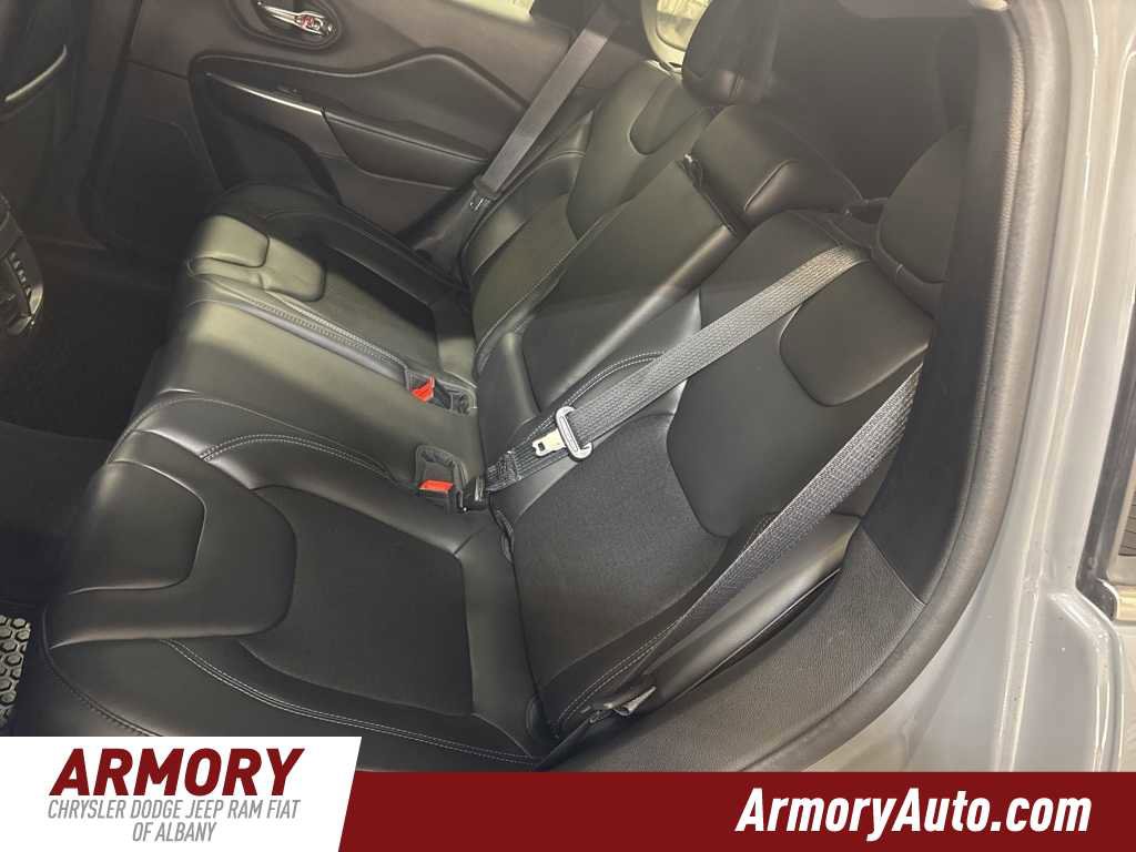 Used 2020 Jeep Cherokee Latitude Plus w/ Cold Weather Group image 25