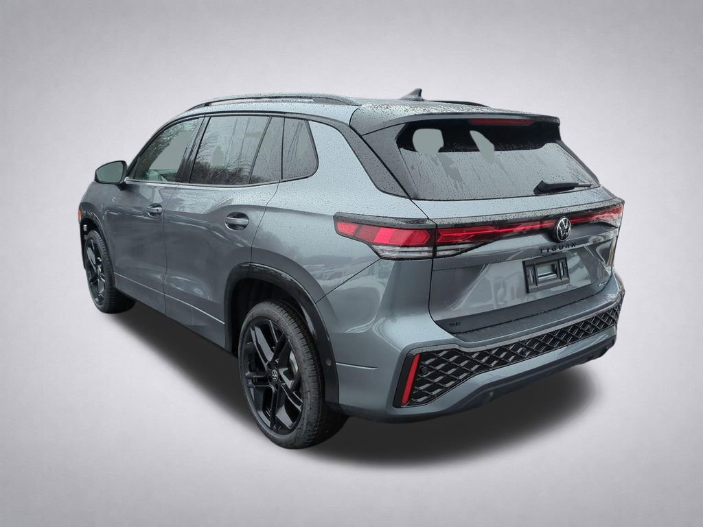 New 2026 Volkswagen Tiguan SE R-Line image 5