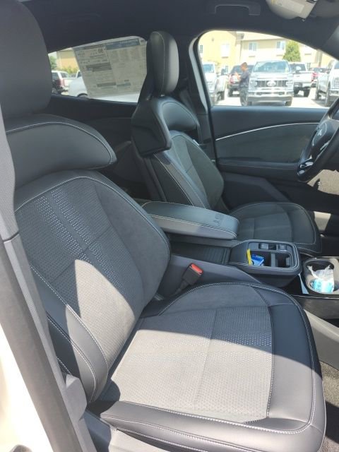 New 2025 Ford Mustang Mach-E GT image 17