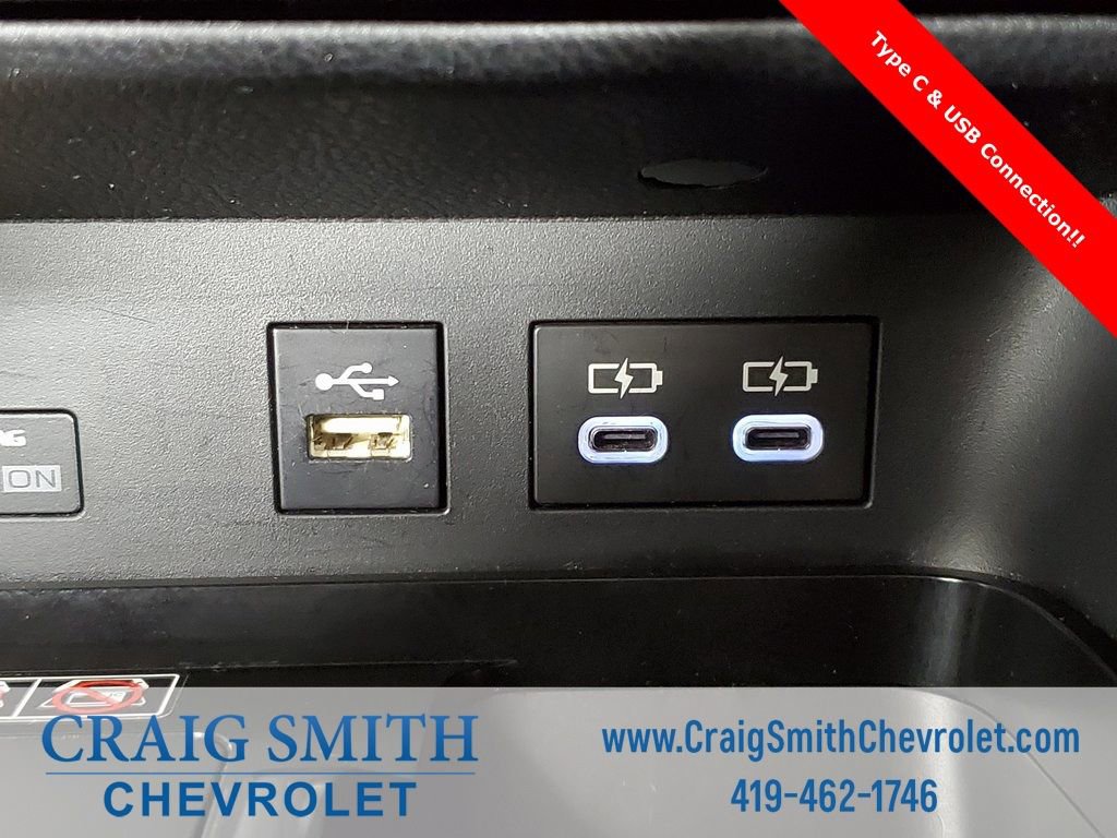 Used 2025 Toyota Camry LE image 6