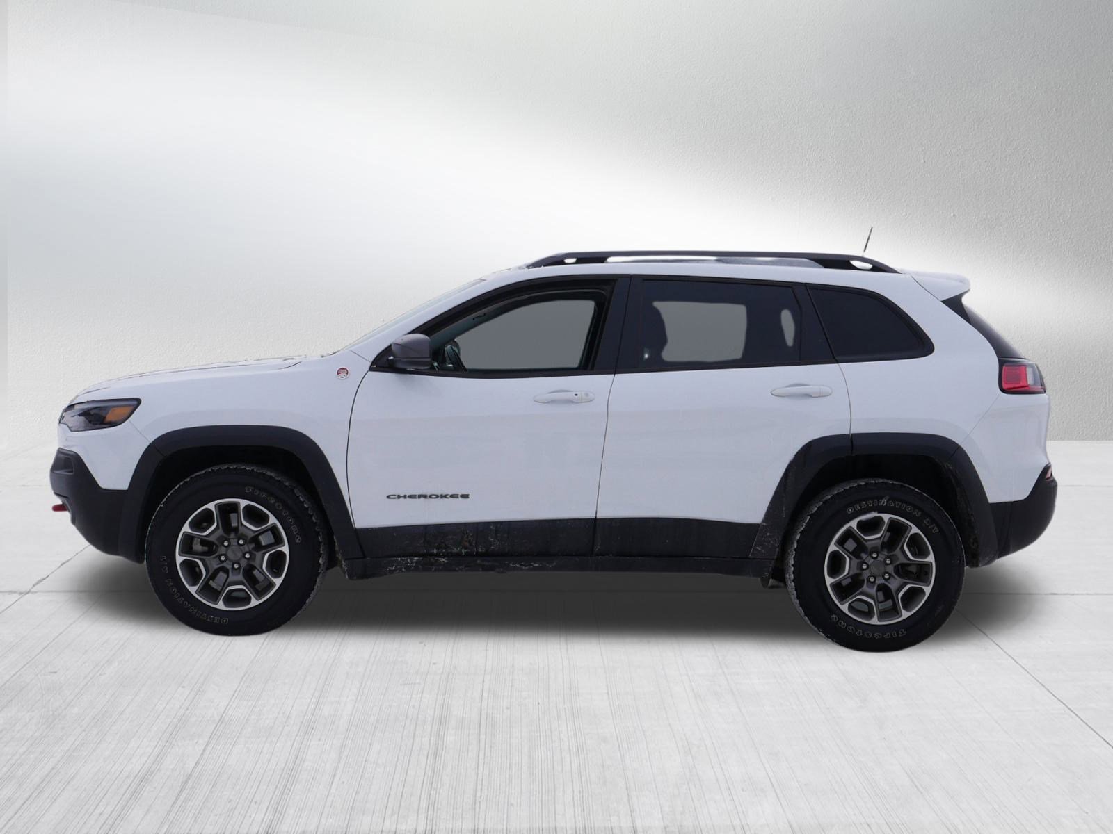 Certified 2021 Jeep Cherokee Trailhawk image 4