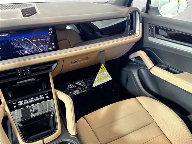 New 2026 Porsche Cayenne AWD/4WD image 21