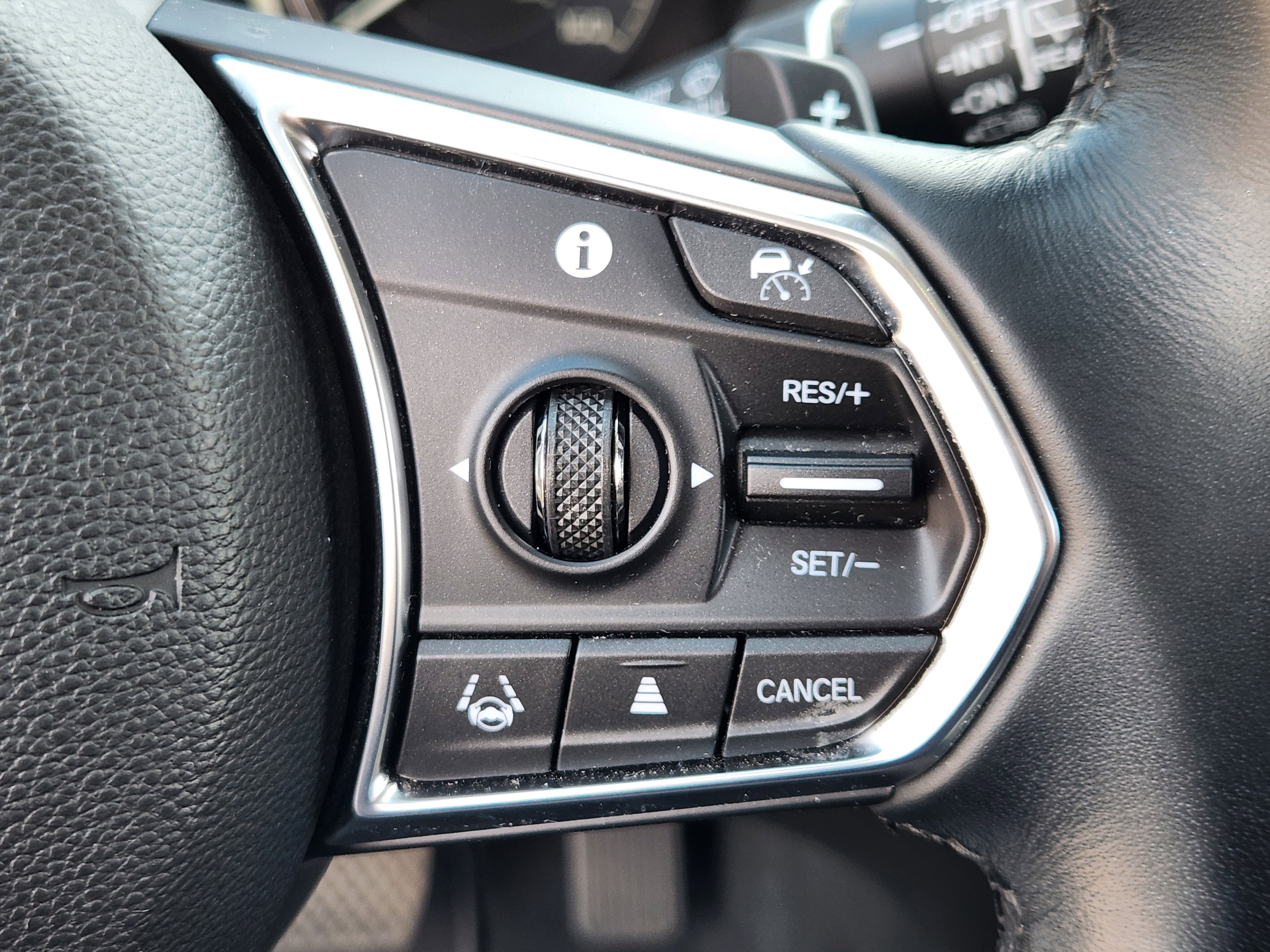 Certified 2023 Acura RDX FWD w/ Technology Package image 25