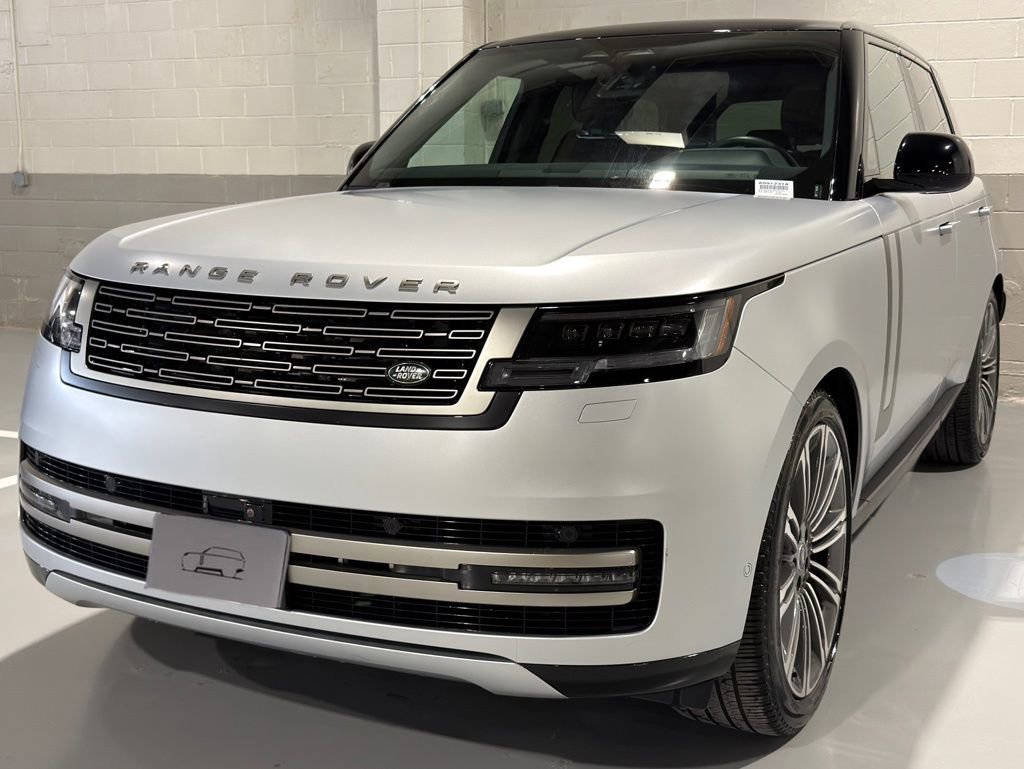 Certified 2024 Land Rover Range Rover SE