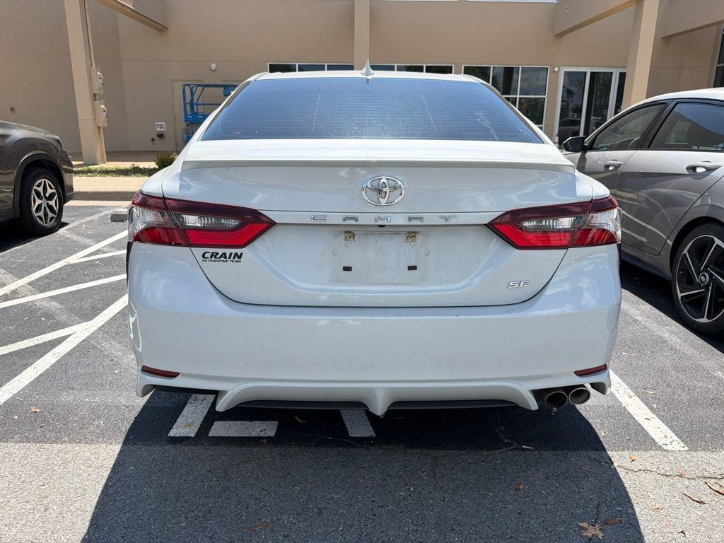 Used 2023 Toyota Camry SE FWD image 8