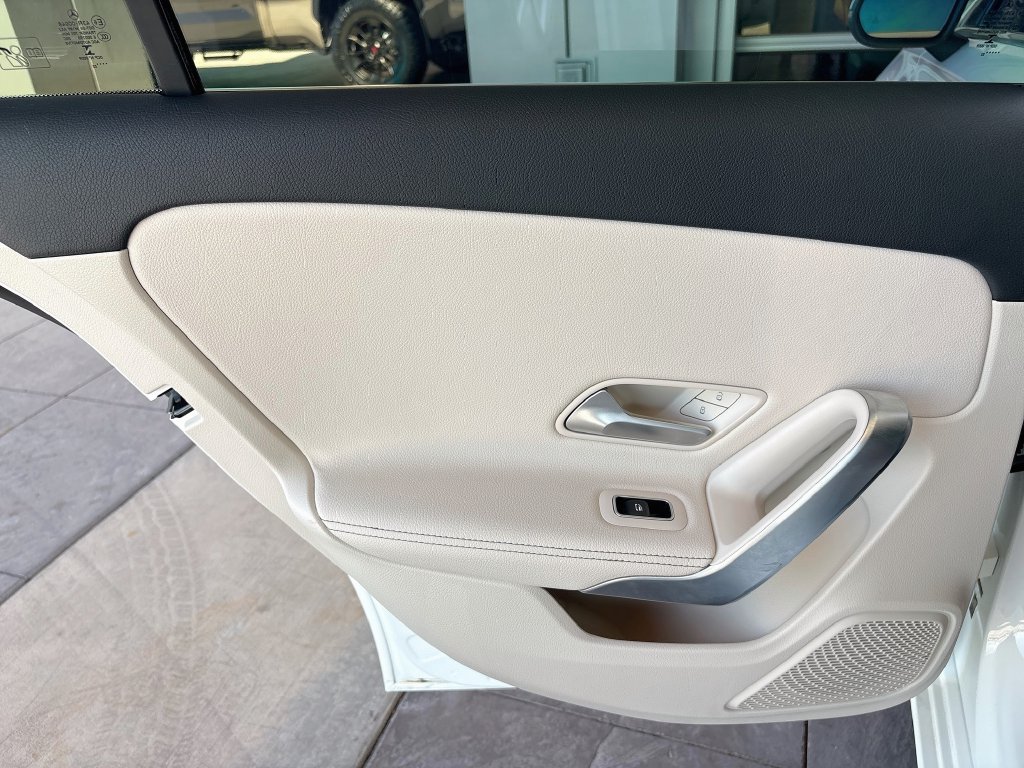 Used 2022 Mercedes-Benz A 220 image 26