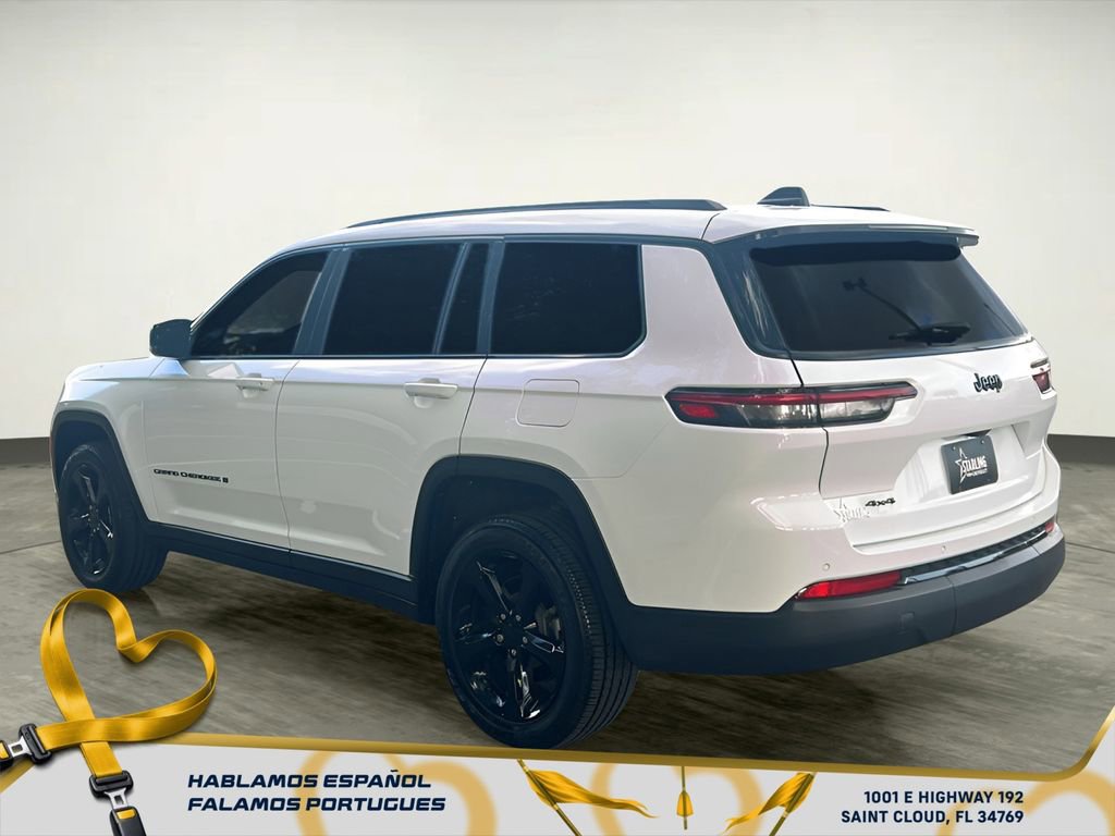 Used 2023 Jeep Grand Cherokee L Laredo image 4