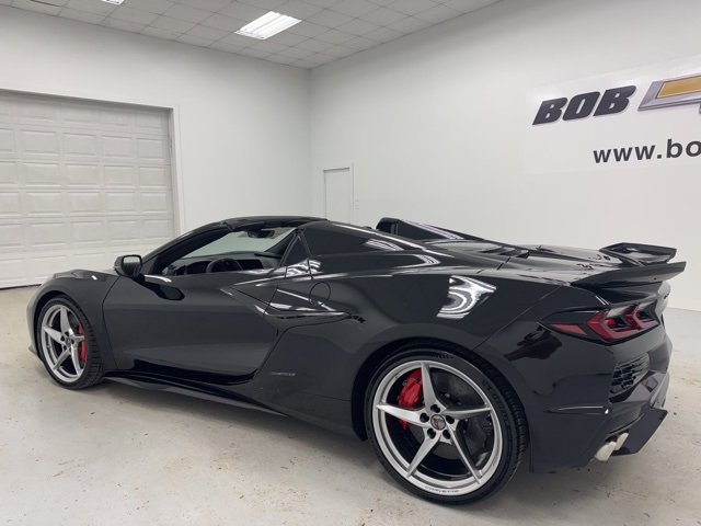 New 2026 Chevrolet Corvette E-Ray w/ Stealth Interior Trim Package image 15