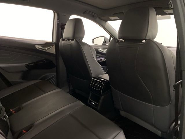 Used 2023 Volkswagen ID.4 Pro S AWD/4WD image 22