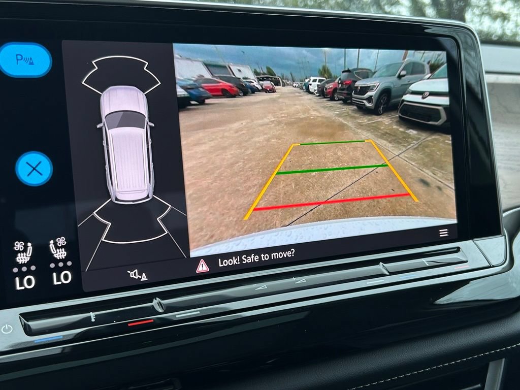 Certified 2026 Volkswagen Atlas SE FWD image 28