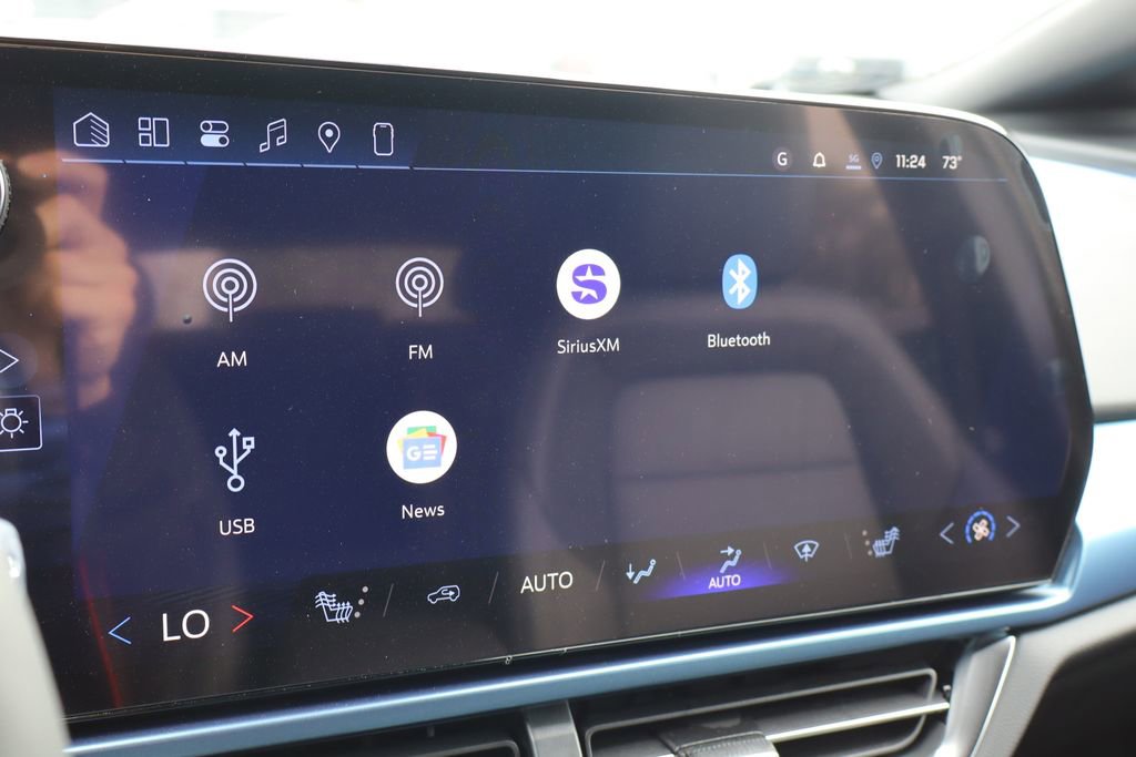 New 2026 Chevrolet Equinox EV LT image 20