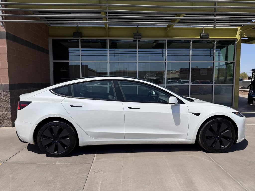 Used 2025 Tesla Model 3 Long Range RWD image 9