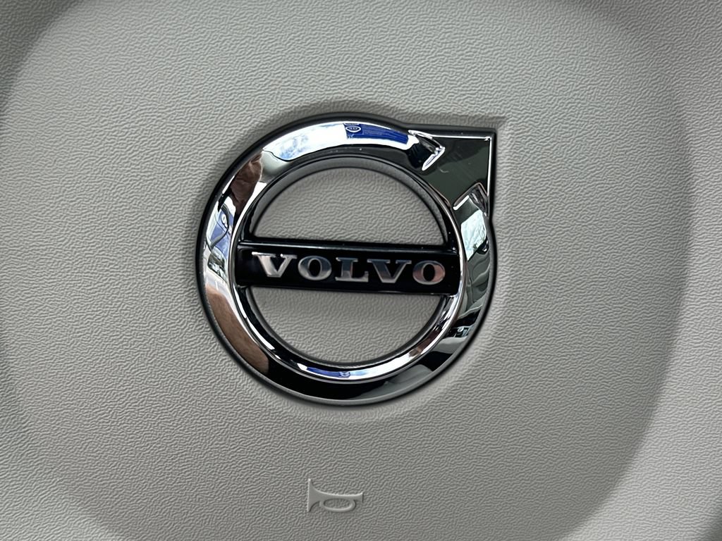 New 2026 Volvo V60 B5 Cross Country Plus w/ Protection Package Premier AWD/4WD image 20