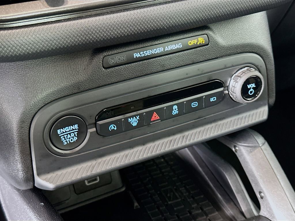 Used 2025 Ford Bronco Sport Big Bend image 16